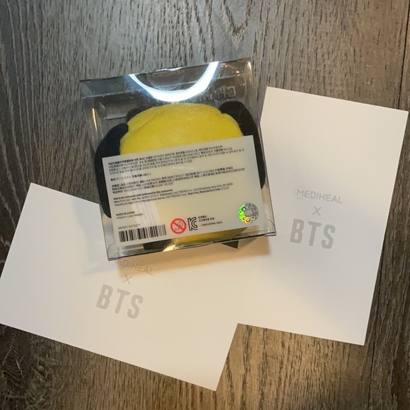 BT21 Chimmy w/ Jimin postcard (Official & sealed) - Picture 2 of 2